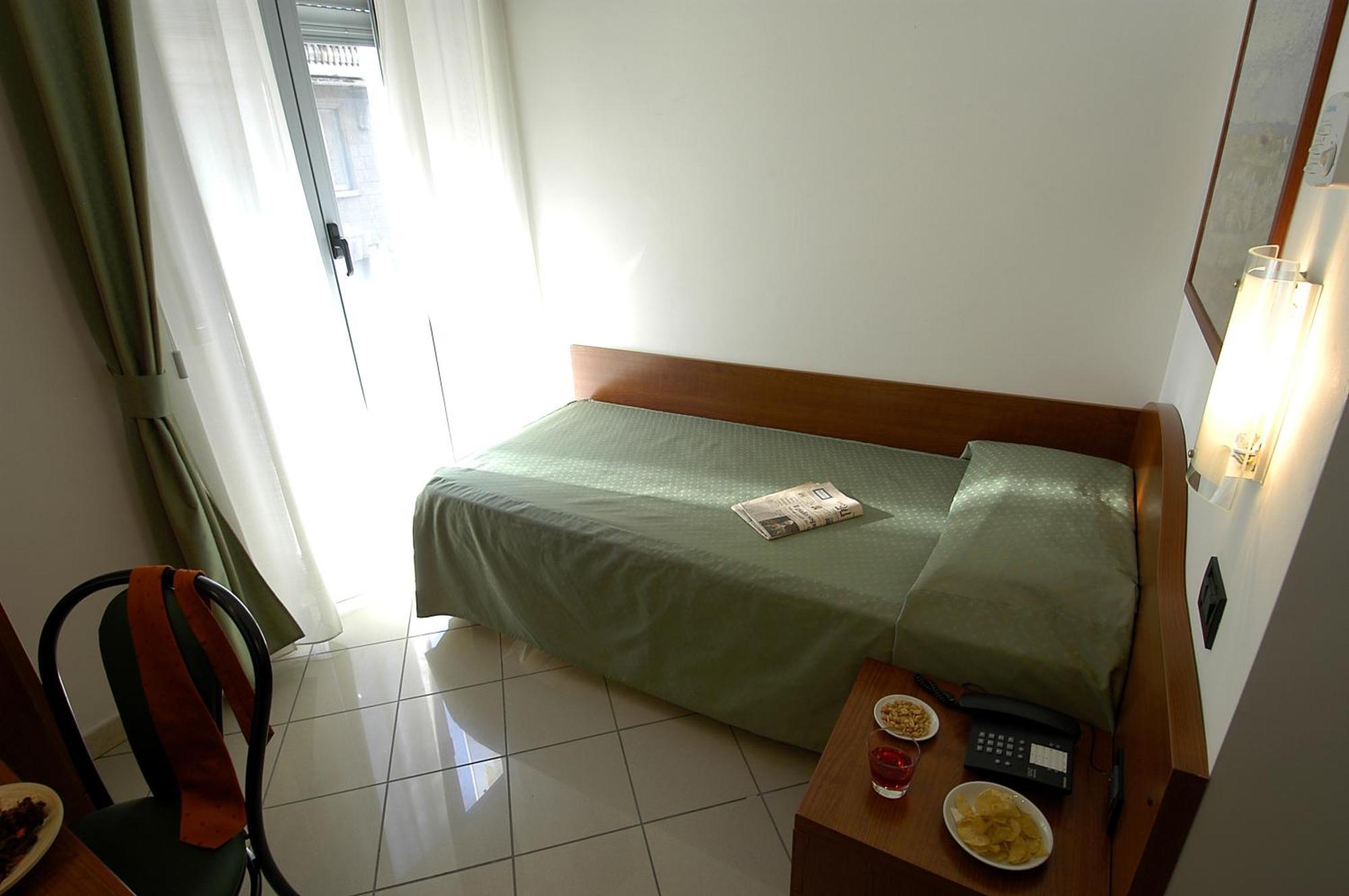 Hotel Dore มิลาน ภายนอก รูปภาพ