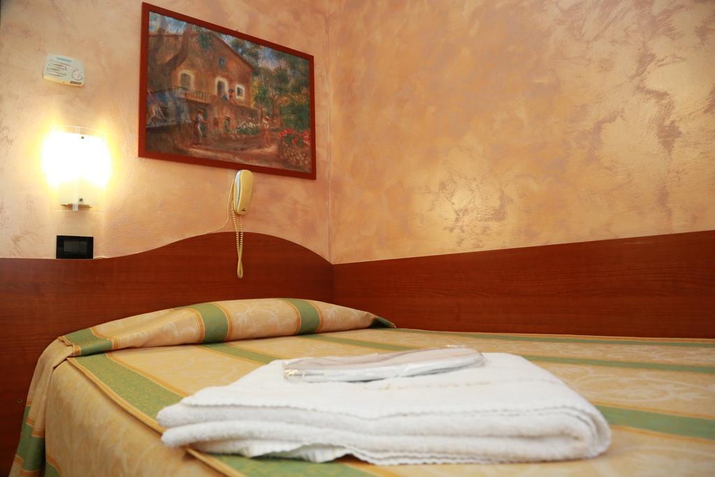 Hotel Dore มิลาน ภายนอก รูปภาพ