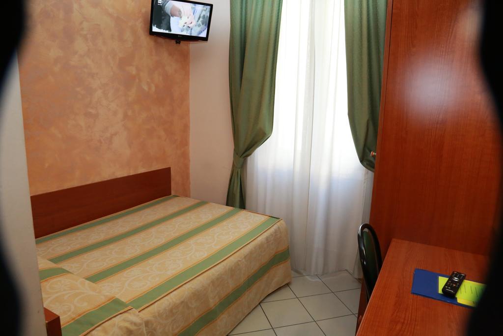 Hotel Dore มิลาน ภายนอก รูปภาพ