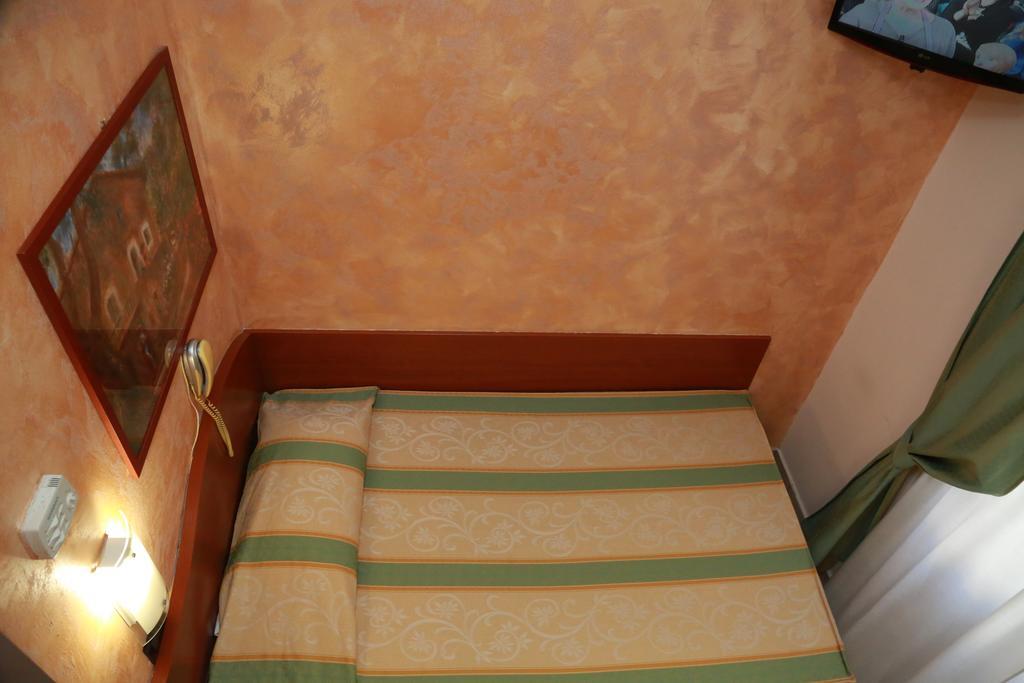 Hotel Dore มิลาน ภายนอก รูปภาพ