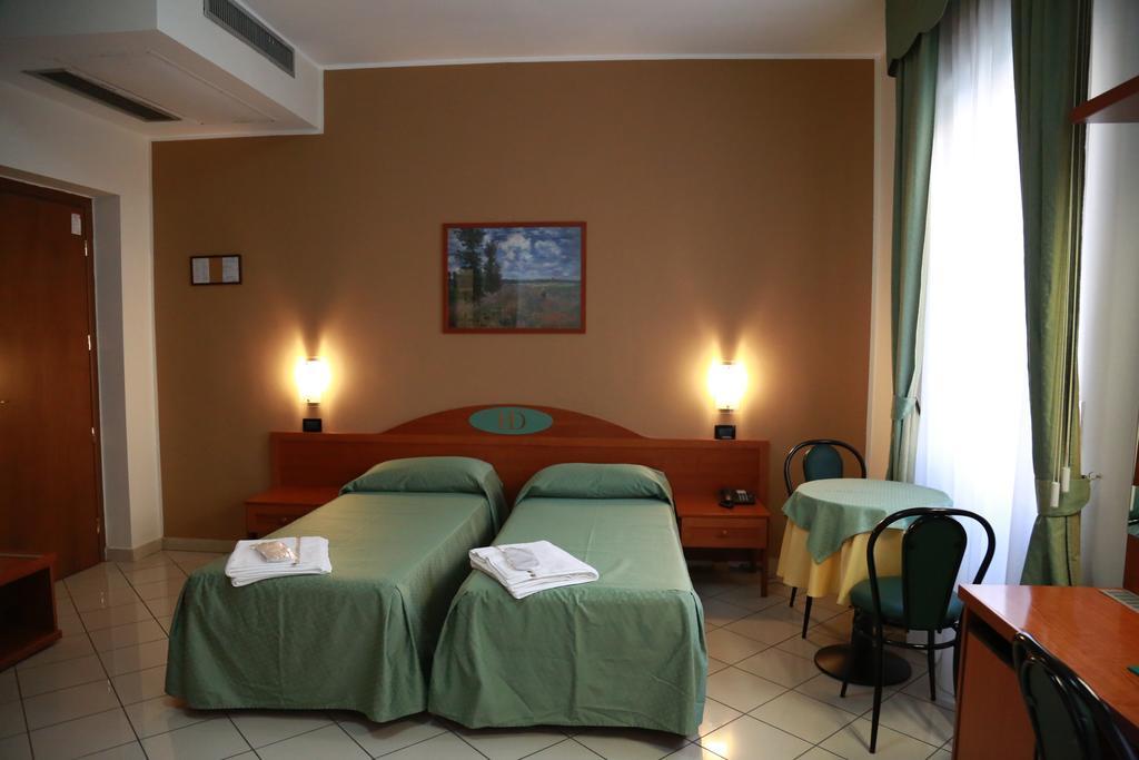 Hotel Dore มิลาน ภายนอก รูปภาพ