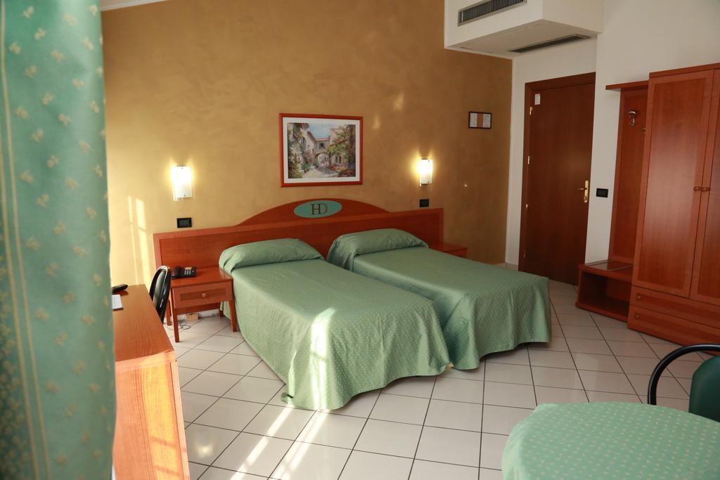 Hotel Dore มิลาน ภายนอก รูปภาพ