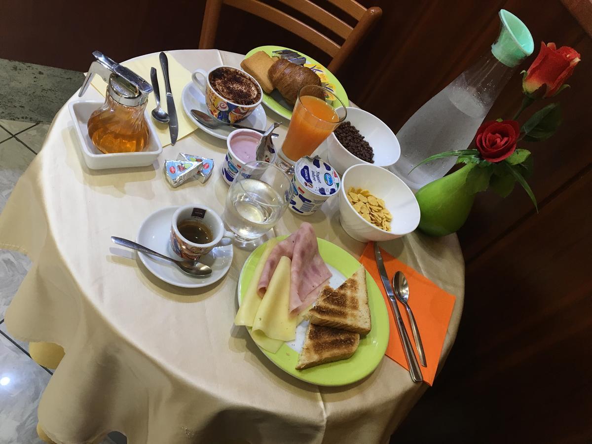 Hotel Dore มิลาน ภายนอก รูปภาพ